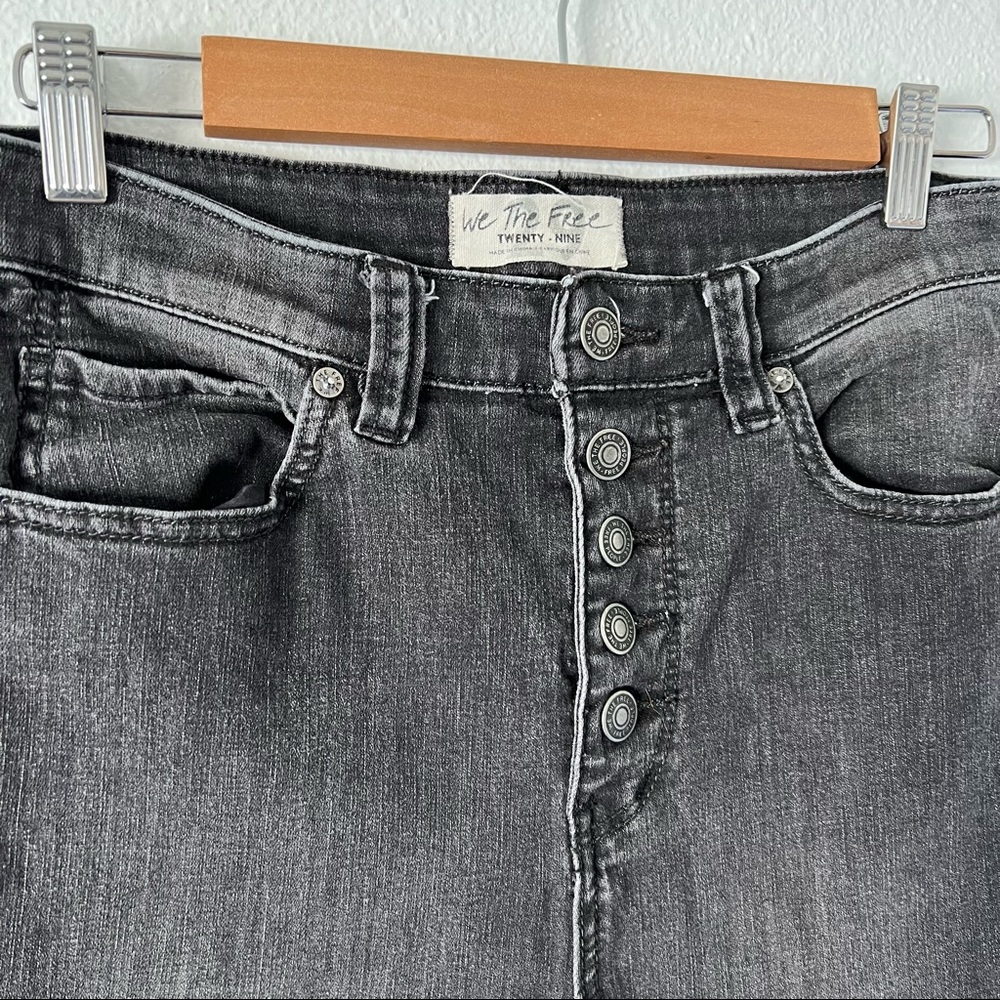 We The Free Irreplaceable Flare Jeans size 29 - Picture 3 of 8